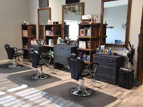 Styling stations with mirrors and product shelving